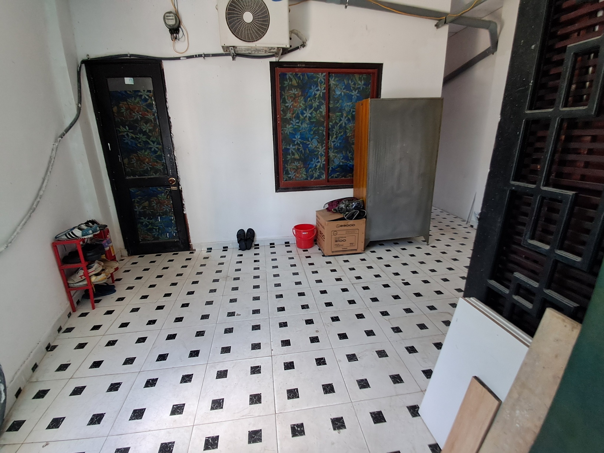 ► Nhà Kiệt Hùng Vương, 110m2, 3 tầng, 10 phòng trọ 30tr/th, 4.1 tỷ