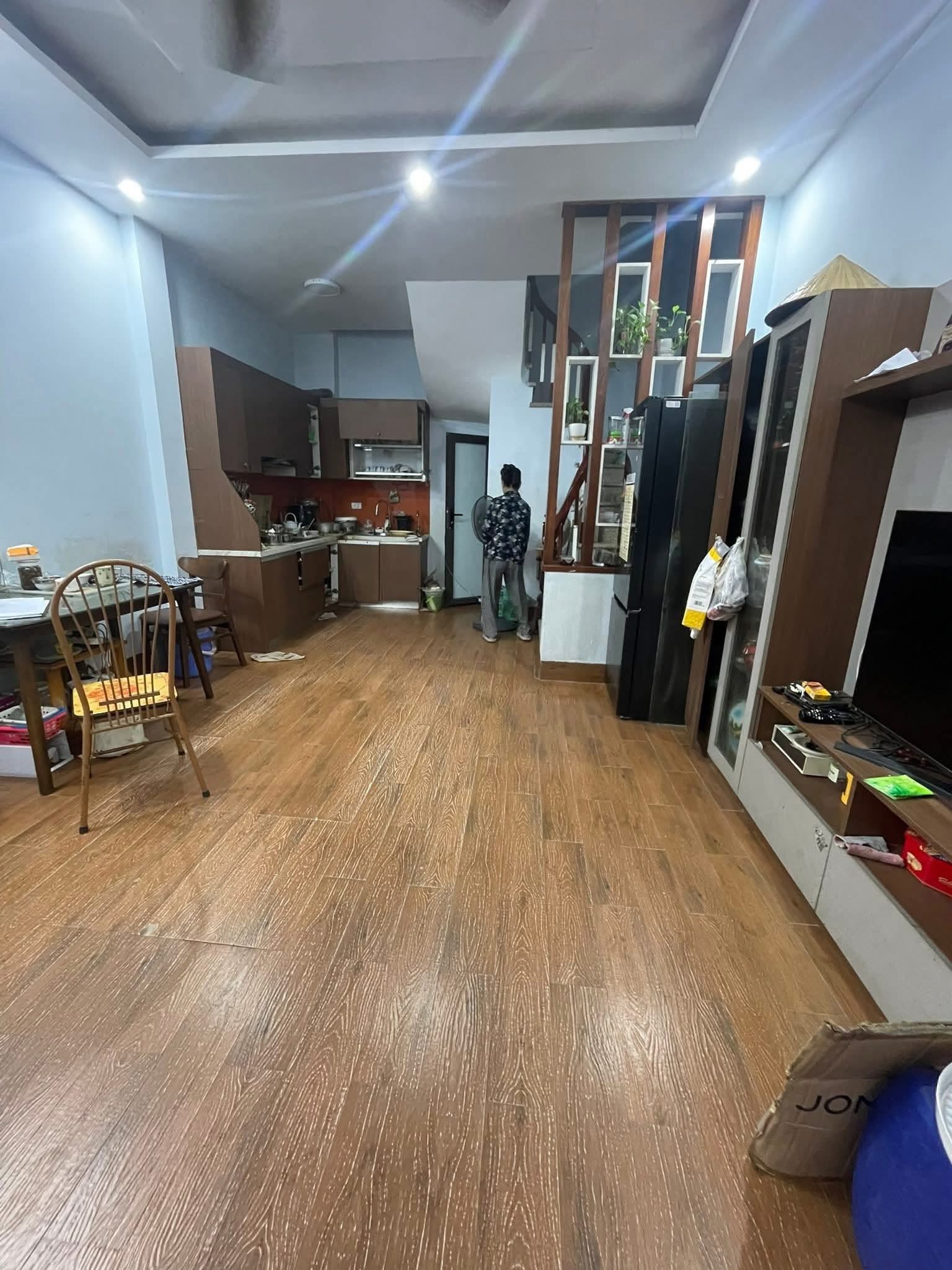 NHÀ ĐẸP XUÂN LA – 200M RA HỒ TÂY, 50M RA VÕ CHÍ CÔNG – Ở NGAY