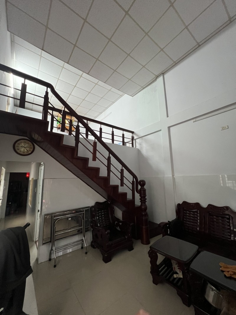 ♥ Kề Mặt Tiền Lê Duẩn, Lô Góc, 57m2, lửng đúc, sàn, cầu thang gỗ Lim, 3.x tỷ