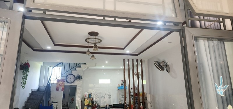 ♣ Nhà 50m ra MT Lương Thế Vinh, 60m2, ngang 5.5m, 3 tầng đẹp, 2 mặt thoáng, 5.45 tỷ