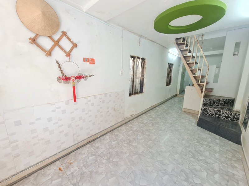♣ Kiệt 2.5m thẳng 30m ra Ông Ích Khiêm, 25m2, 2 tầng cứng sạch, nhỉnh 2 tỷ