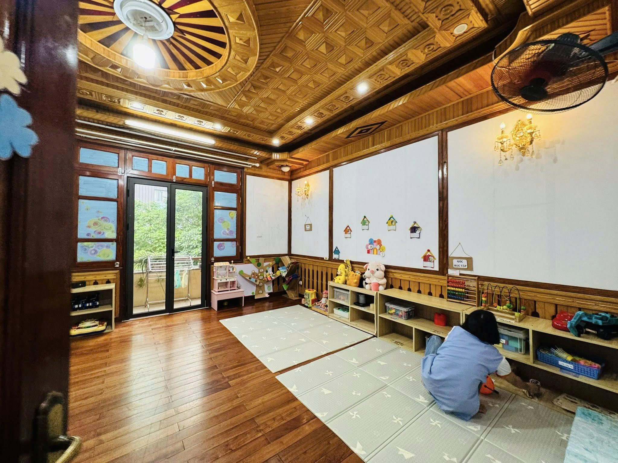 Bán nhà phố Xã Đàn 161m2, 5 tầng mặt tiền 23m lô góc 3 thoáng vỉa hè Gara ô tô chỉ 55 tỷ