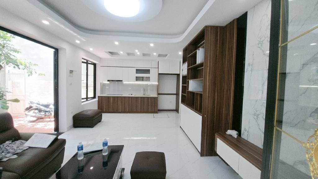 SIÊU PHẨM TT BA ĐÌNH - LÔ GÓC - Ô TÔ CÁCH 10M - NGÕ THÔNG - DÂN TRÍ CAO -13.5 Tỷ