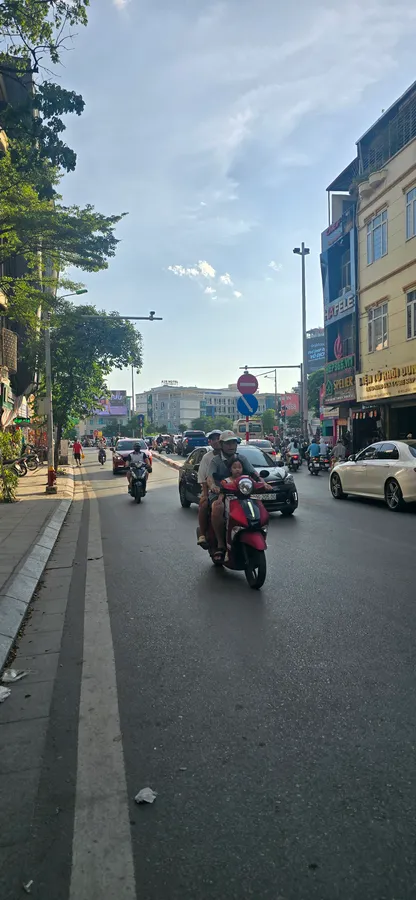 NGÕ THÔNG, Khâm Thiên Đống Đa, nhà xây mới cực chắc chắn vào ở ngay, an sinh đỉnh, tiện ích ngâp tràn