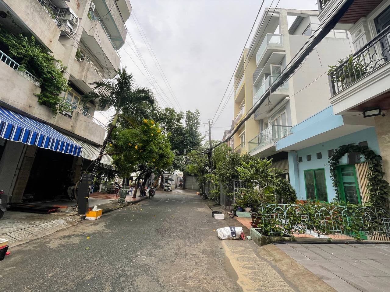 Bán nhà hẻm xe tải 13m Đường Độc Lập - DT 60m2 (4 x 15)m - 4 tầng - 9 tỷ 6