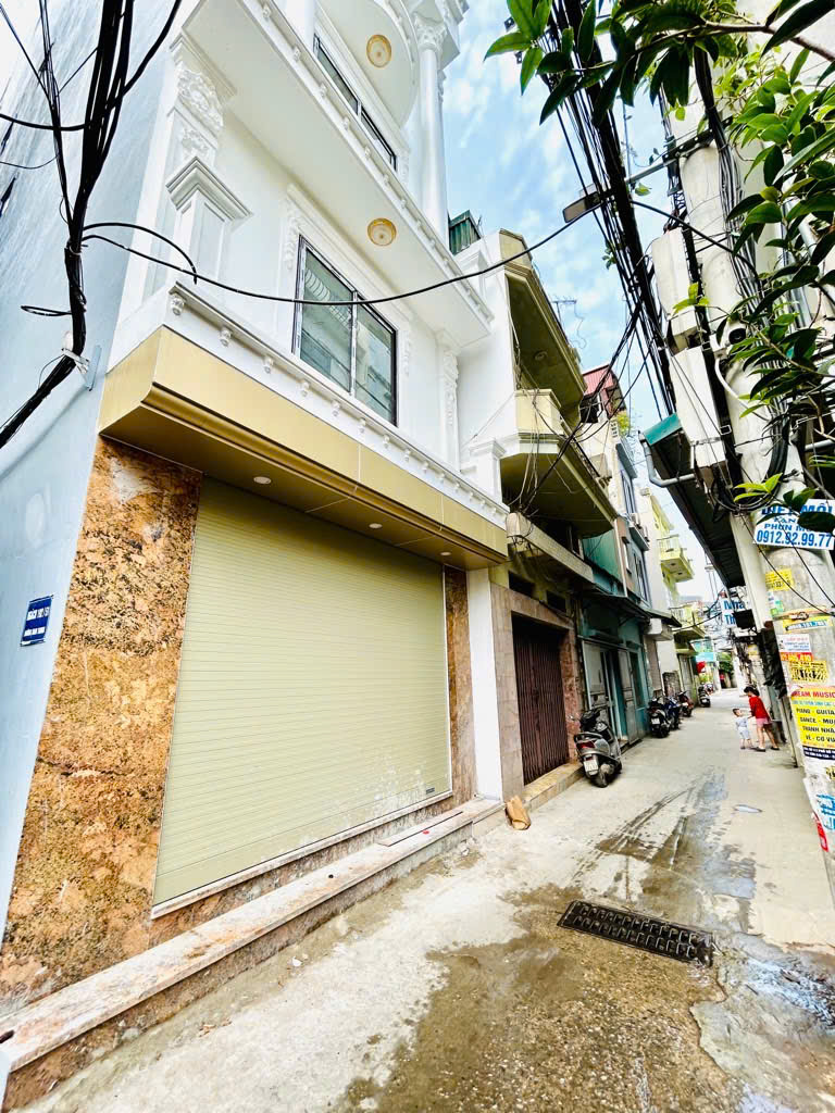 SĐCC – BÁN NGAY CCMN CẦU GIẤY. 50m 6T. DT 750Tr/ năm. THANG MÁY nhập Khẩu - 12 ph KK. Chỉ hơn 11 tỷ