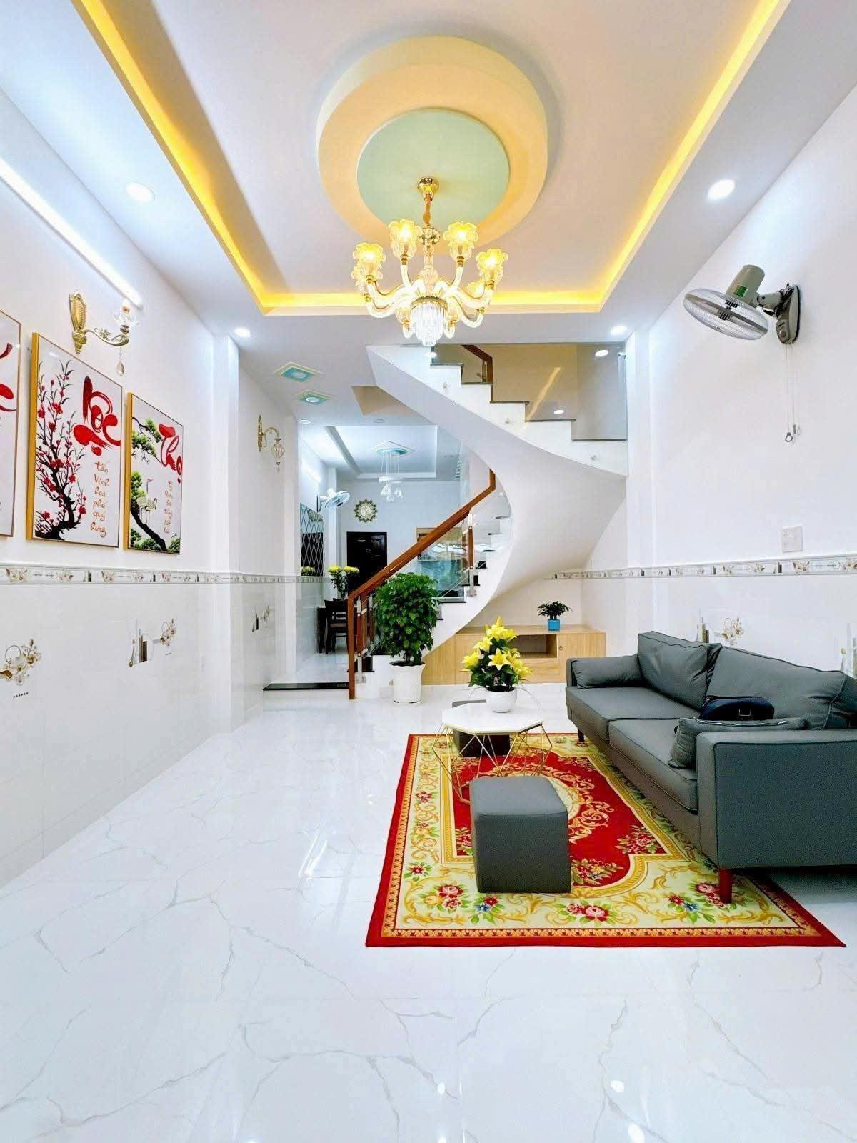 Bán nhà hẻm 337 Lê Văn Sỹ, phường 1 Tân Bình (3,5*10) 4 tầng chỉ 8,3 tỷ