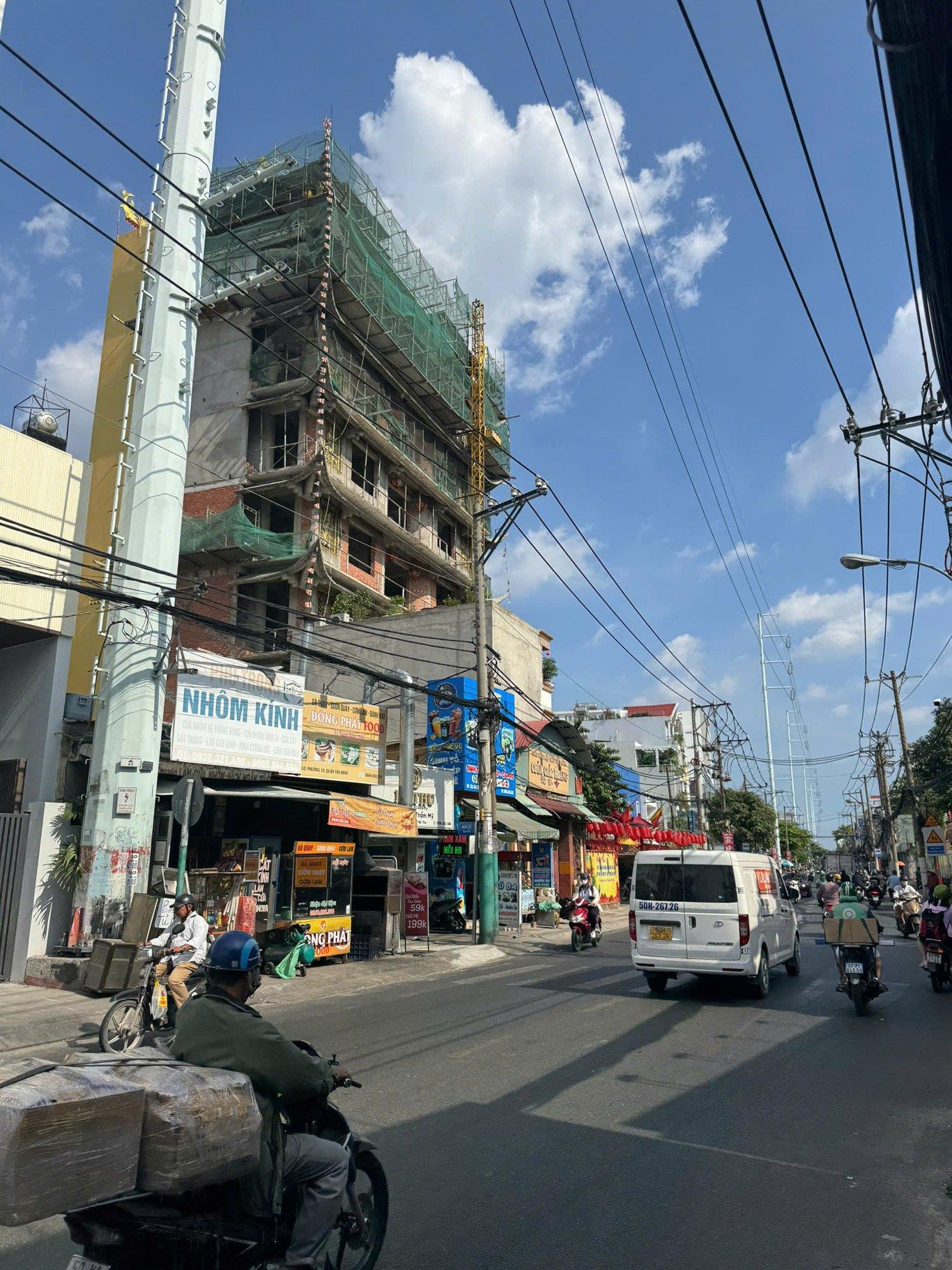 **Bán nhà MT đường Âu cơ, phường 9 Tân bình (651m2) chỉ 41 tỷ (60tr/m2)