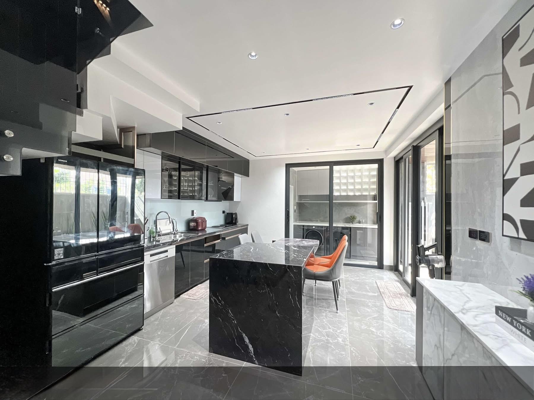 **Bán nhà MT Trần Văn Quang, phường 10, Tân Bình (5*17) CHDV 17PN