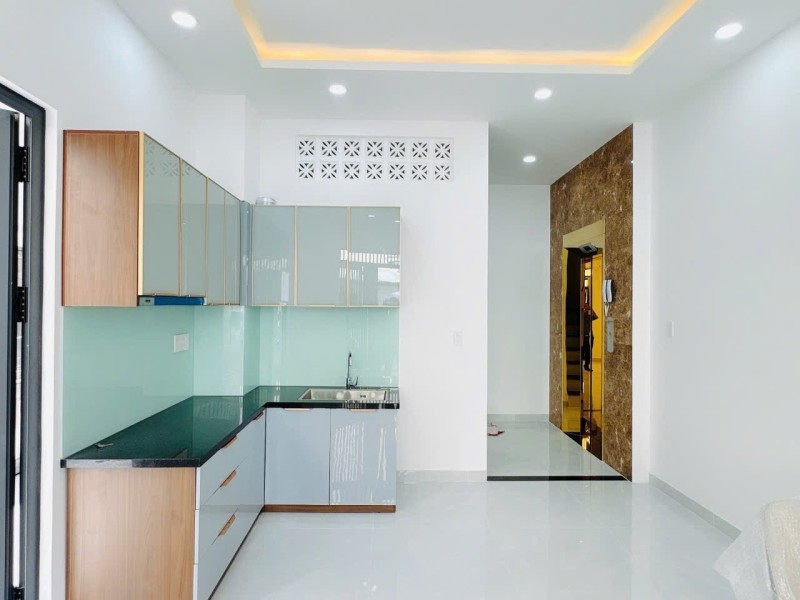 BÁN NHÀ PHÚ NHUẬN OTO VÀO NHÀ 50M2 4 TẦNG THANG MÁY NGANG 4M NỞ HẬU KD HOÀNG DIỆU 8.88 TỶ