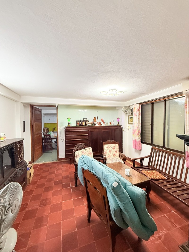 BÁN NHÀ PHÚ NHUẬN HXH 80M2 5 TẦNG NGANG 6M SÁT MT TRƯƠNG QUỐC DUNG 11 TỶ.