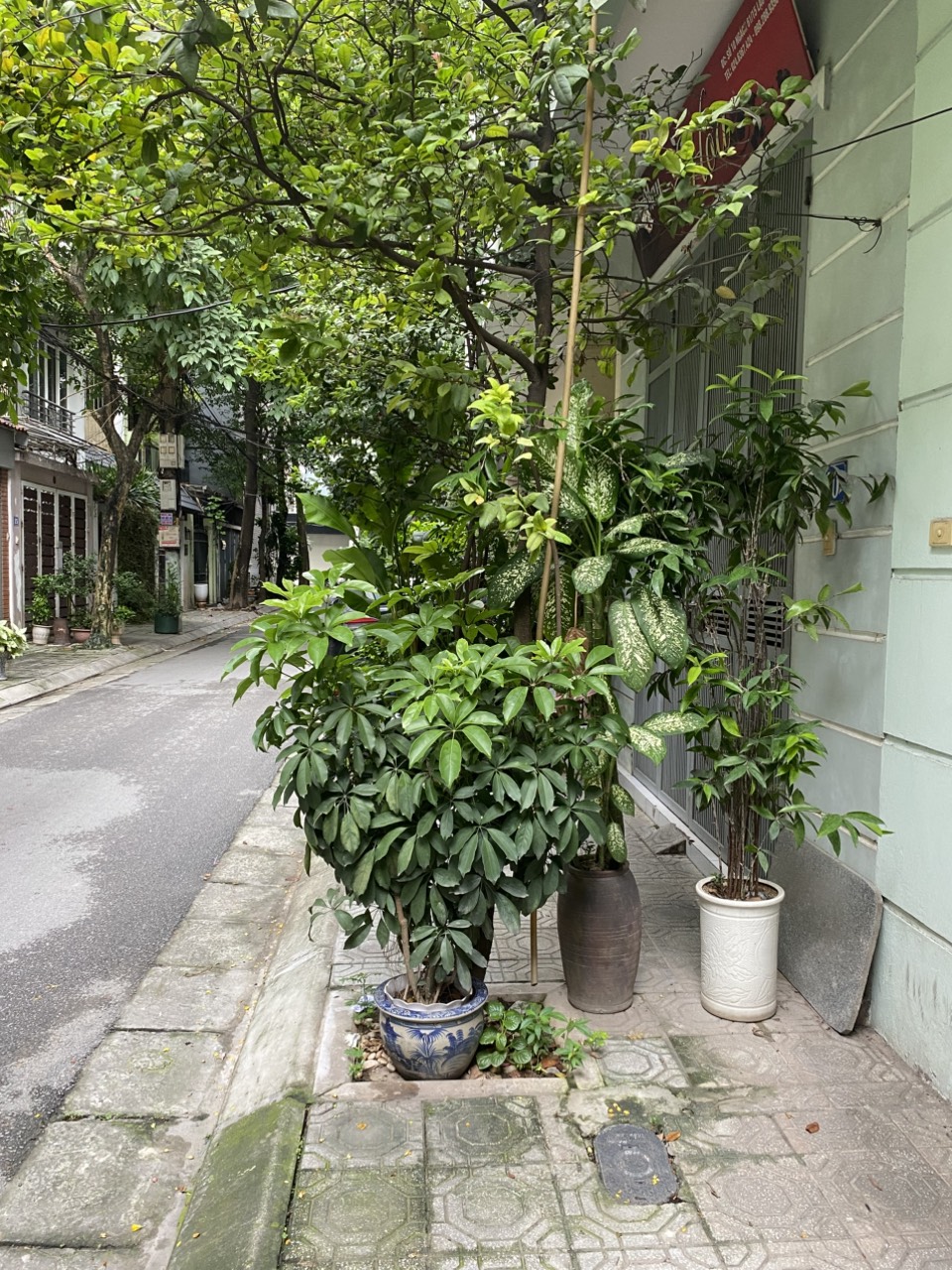 Cho thuê nhà Phân lô ô tô 61 Lạc Trung, 4 tầng x 40m2, KD onl, C.ty, trung tâm, ở, 15 triệu