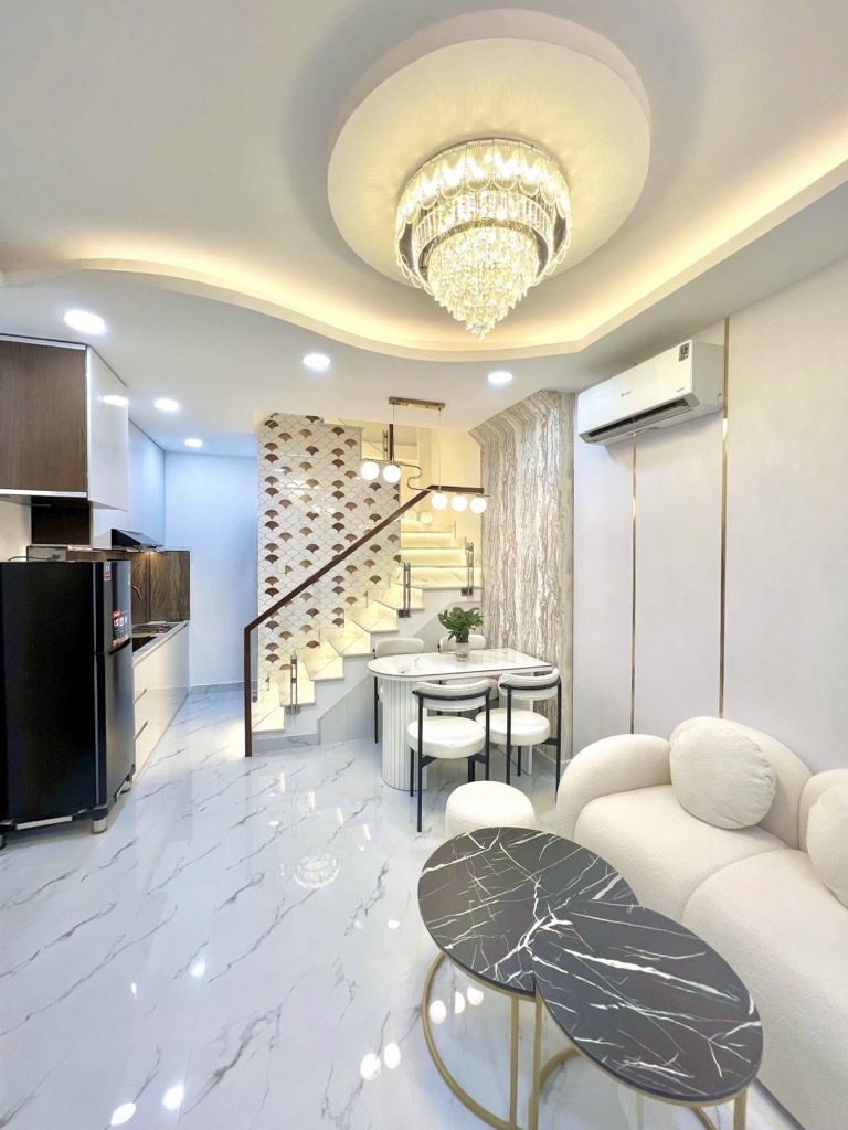 SIÊU PHẨM HOÀNG SA QUẬN 3 FULL NỘI THẤT SANG XỊN MỊN - 3 TẦNG 2PN SD ~70M2 NGANG 3.6M SỔ A4 - 4.x TỶ