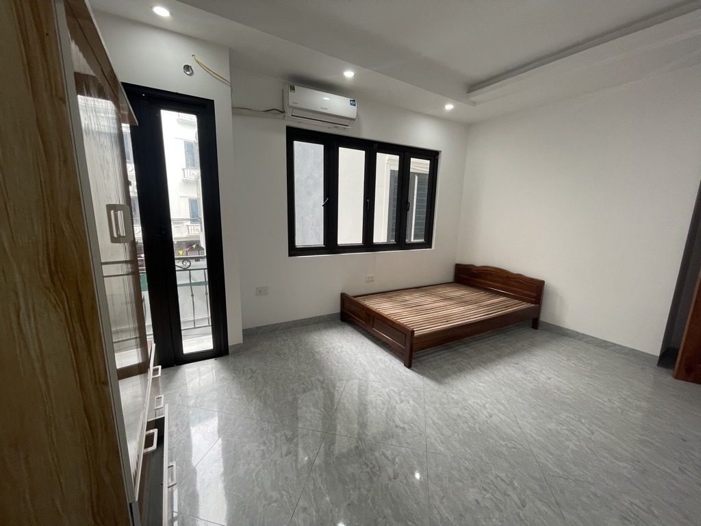Nhà Lê Quang Đạo, lô góc, dân xây 40m2, 5 tầng chỉ 7 tỷ