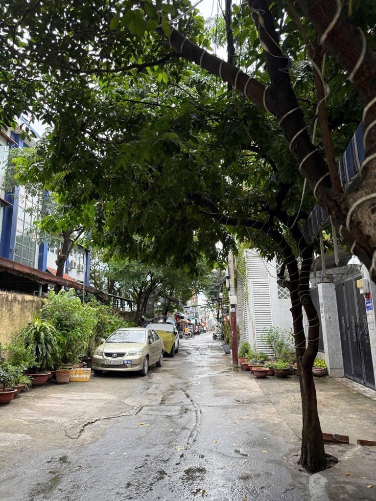 Nhà Hẻm Thông Dân Trí Cao An Ninh Tốt