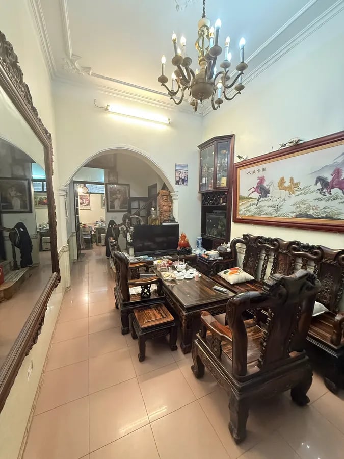 NHÀ ĐẸP TRIỀU KHÚC – FULL NỘI THẤT – 20M RA Ô TÔ-NGÕ THOÁNG – DÂN XÂY CHẮC CHẮN -Ở NGAY