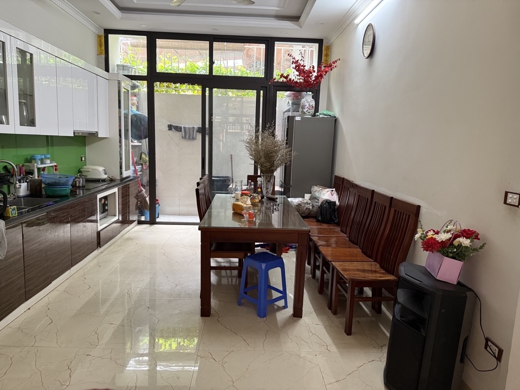 MẶT NGÕ THÔNG , NHÀ KHUNG CỘT NHÀ TỰ XÂY