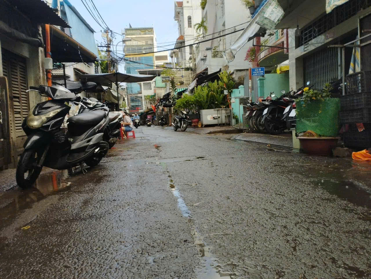 NHÀ MẶT TIỀN CHỢ TRẦN VĂN THÀNH – KINH DOANH SẦM UẤT – GIÁ 6,2 TỶ