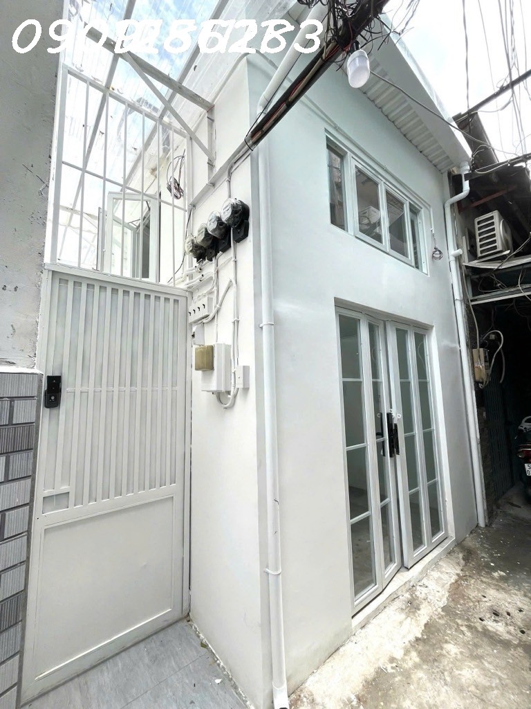 NHÀ ĐẸP 2 TẦNG-60M2- TT QUẬN 7- NHỈNH 5 TỶ