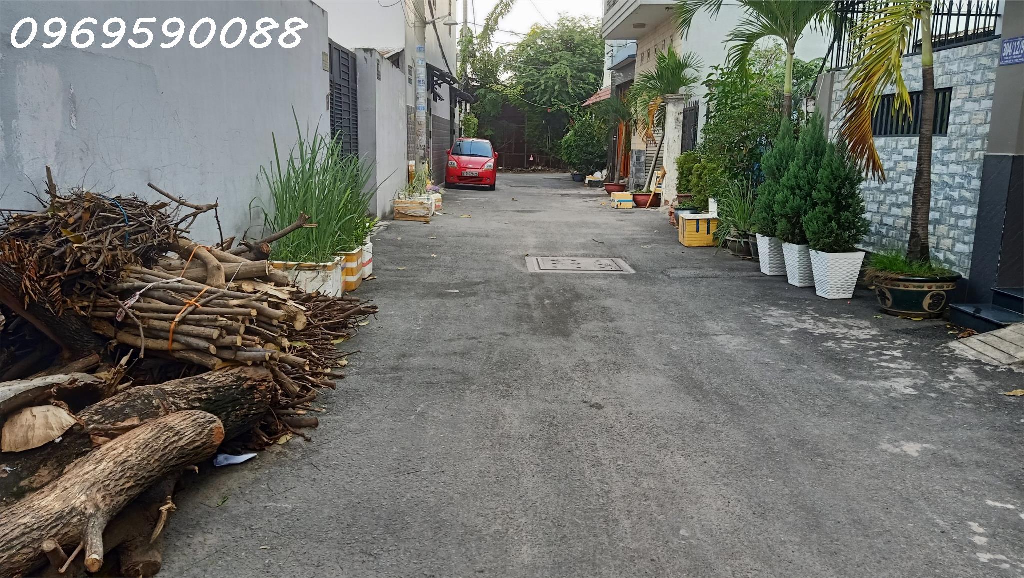 NHÀ 3 TẦNG – 3PN – HẺM TÂN KỲ TÂN QUÝ – GIÁ CHỈ 5.7 TỶ!!