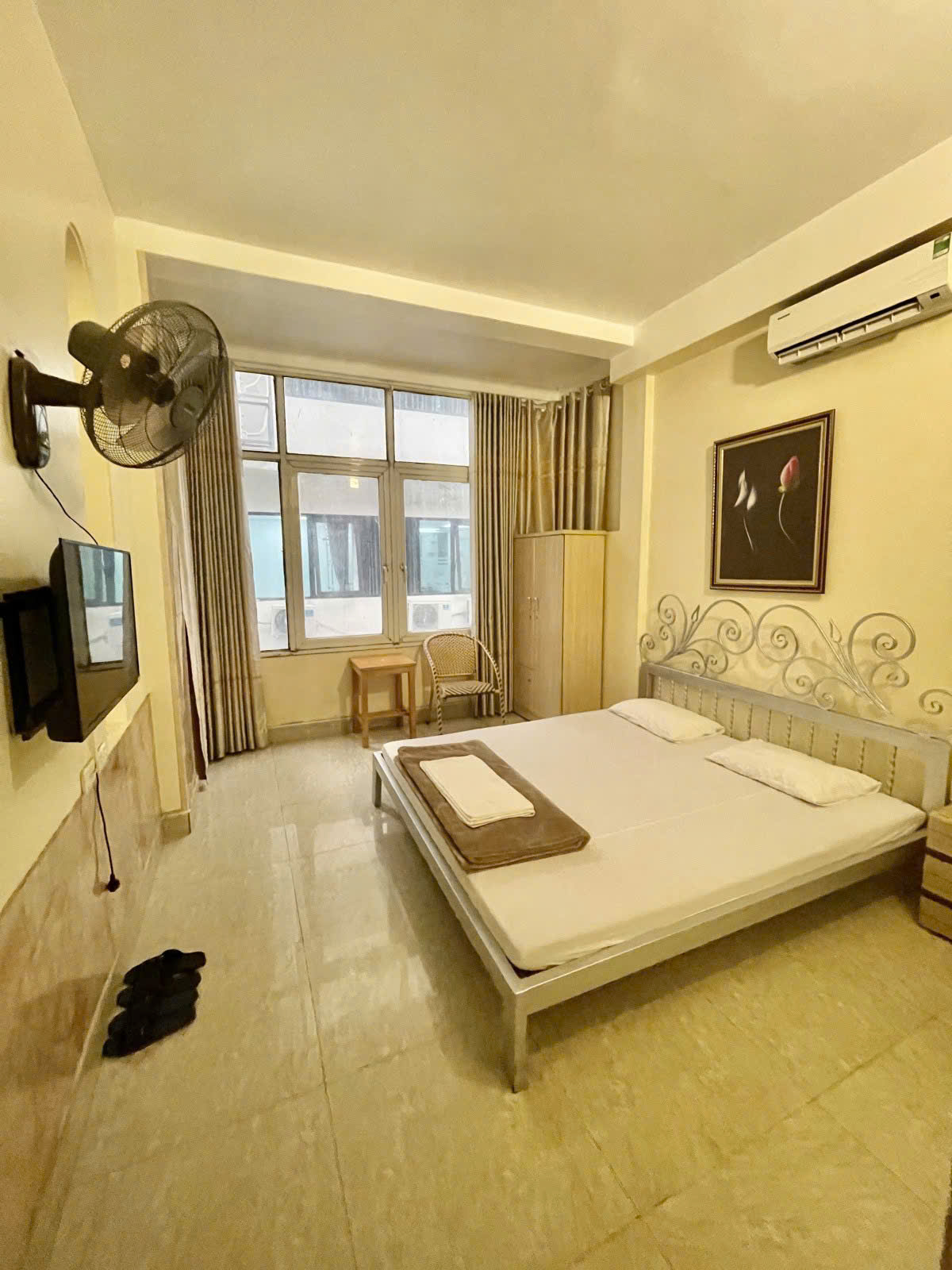 BÁN NHÀ TRẦN HƯNG ĐẠO – 122M – CHỈ 35 TỶ – MỞ VĂN PHÒNG, SHOWROOM, SPA CỰC ĐẸP Liên hệ: 0975124520