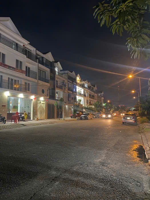 GẤP BÁN KHU HIẾM NHÀ BÁN - MẶT TIỀN KINH DOANH 267M² ĐƯỜNG NHỰA 16M ĐÔNG HƯNG THUẬN, Q12