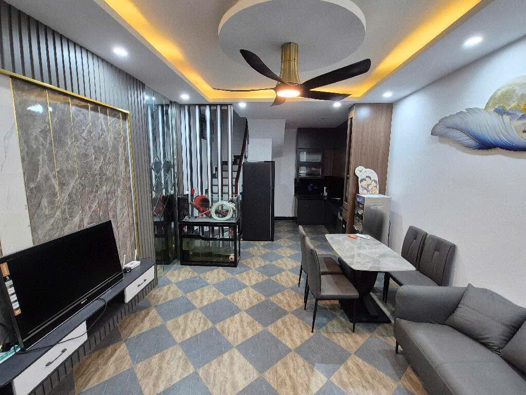 Thanh Xuân 38m 5 tầng, lô góc, nhà đẹp, ở sướng, đủ nội thất