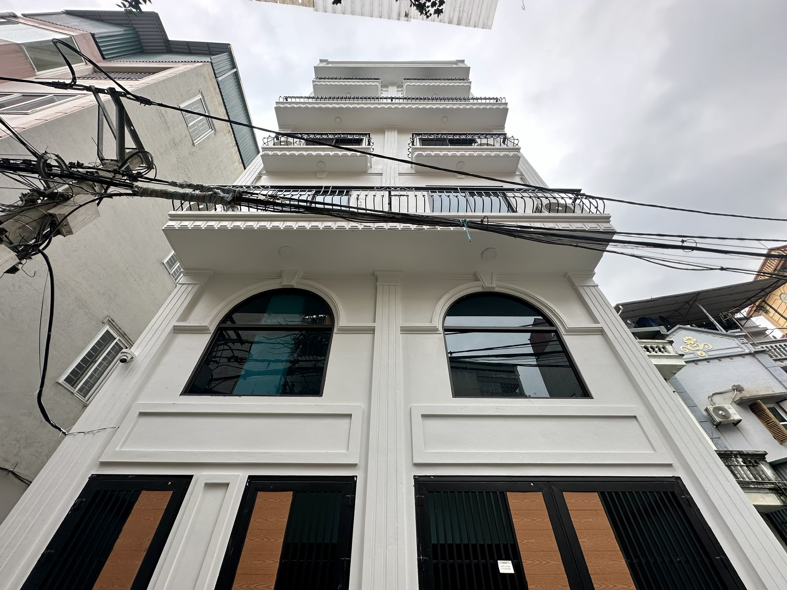 (Tin thật 100%) Bán chung cư mini 87m2 x 30P ở Quan Hoa - DT 1,95 tỷ ~ 7,4%/năm - Cách mặt phố 30m