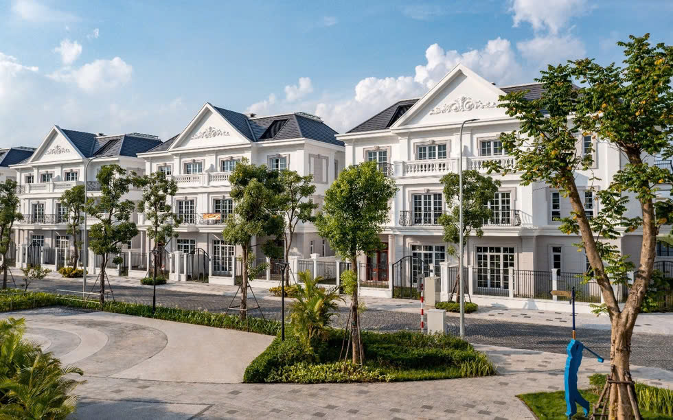 Biệt thự cạnh công viên Gia Lâm hồ điêu hoà O93117838 EUROWINDOW TWIN PARK