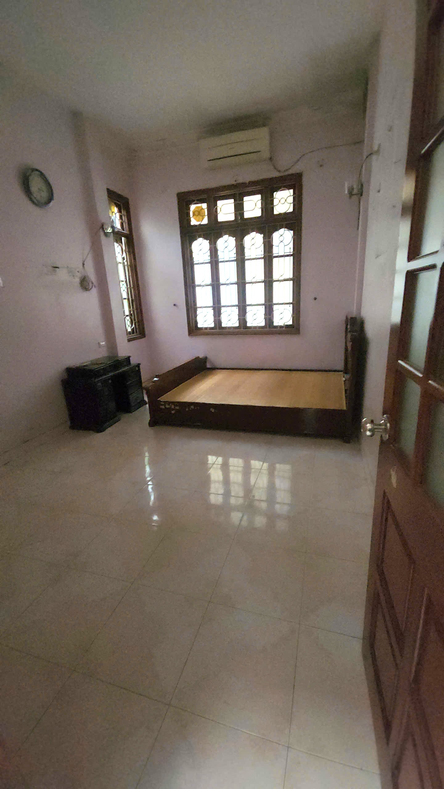 Cho thuê nhà nguyên căn Nguyễn Cao, Hai Bà Trưng, 4 tầng, 50m²/tầng, 5 ngủ, 4 VS. 13tr/tháng (CTL).