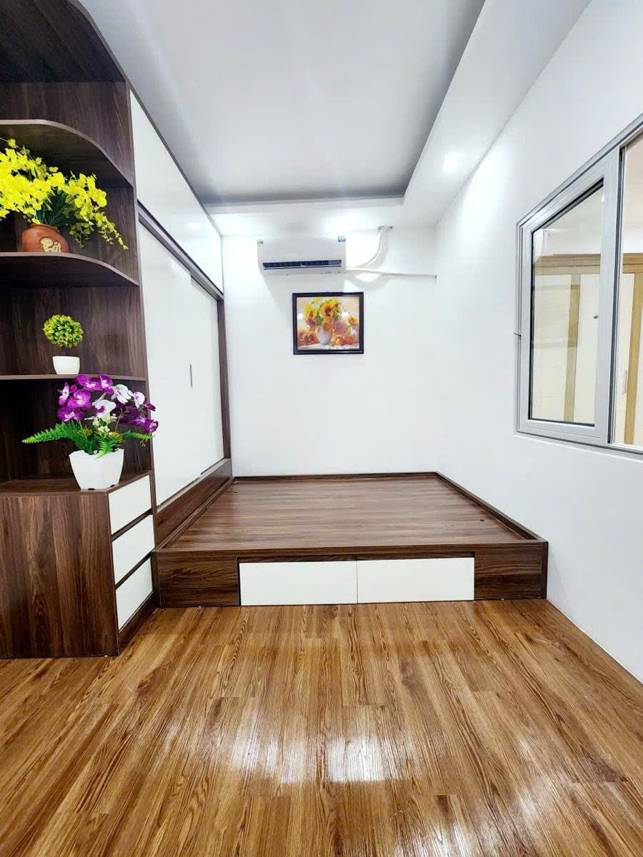 BÁN CĂN HỘ TẬP THỂ KIẾN HƯNG – TẦNG 3 – NHÀ MỚI ĐẸP – GIÁ CHỈ 2 TỶ!
