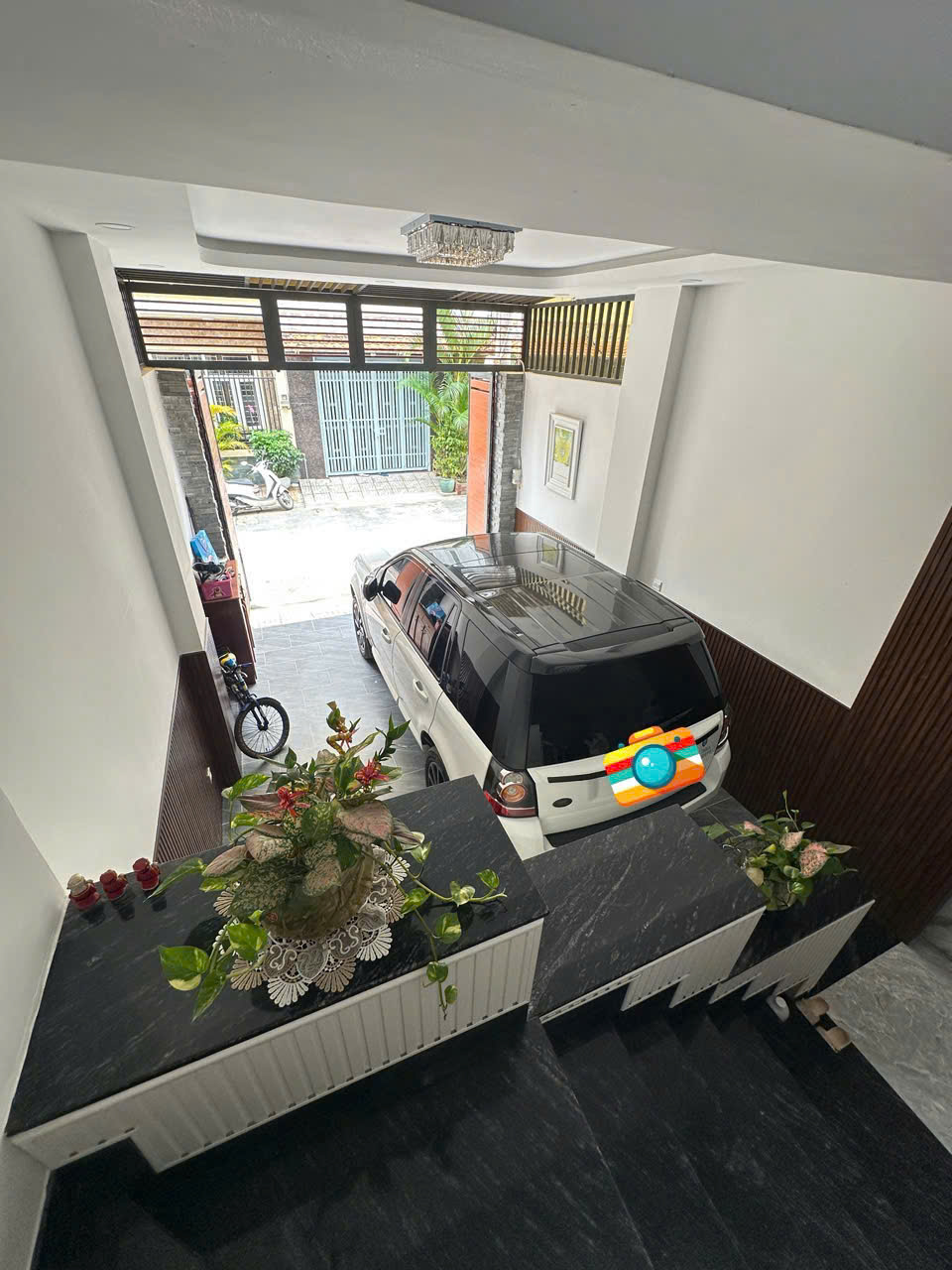 Nhà HXH đường 827 phú hữu DT 52m, 3 tầng khu vip