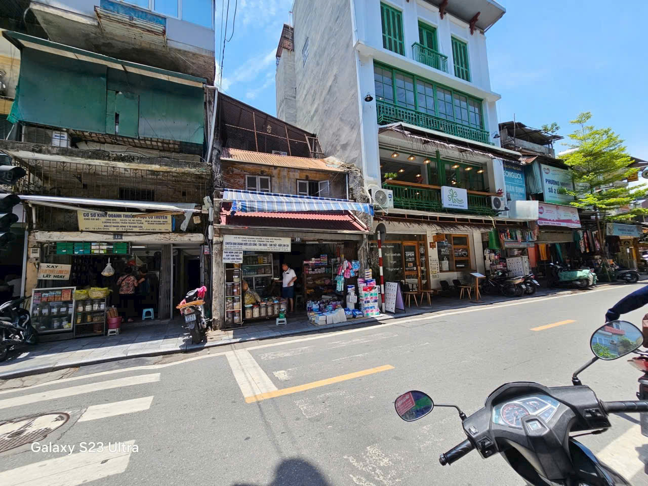 MẶT PHỐ VIP - NGAY NGÃ TƯ HÀNG ĐƯỜNG - LÃN ÔNG - HÀNG BUỒM. _ 1 SỔ 1 CHỦ, ĐƯỜNG ÔTÔ THÌ 2 CHIỀU. LÀ CON PHỐ TRUNG