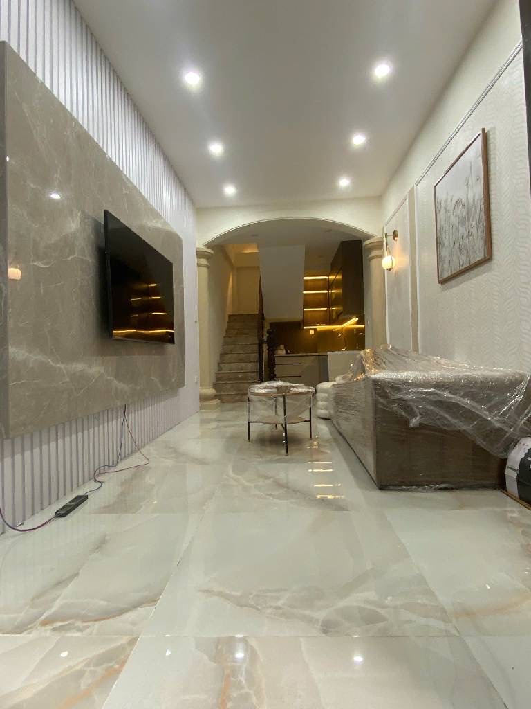 TRẦN QUỐC VƯỢNG-30M -NHÀ ĐẸP-NGÕ RỘNG-KINH DOANH-GẦN Ô TÔ-7 TỶ 950