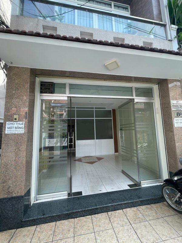 Phú Nhuận ! MB ĐẸP LẮM ! CHO THUÊ GIÁ RẺ 14 tr ! MT đường kinh doanh, khu VP Cty, Khu Hành Chính, Tel : 0903621604 (