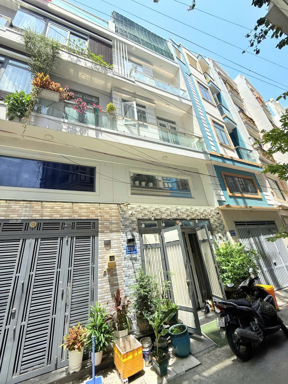 BÁN NHÀ KHU PHÂN LÔ - 40M2 - 5 TẦNG - 5 PN - A4 - KHU AN NINH - CHỈ 9 TỶ