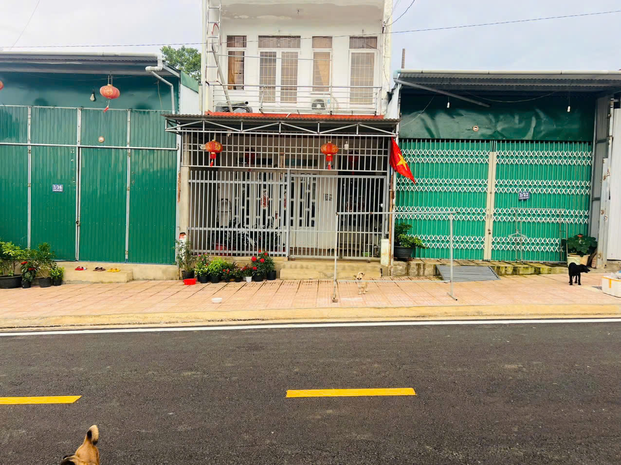 CHÍNH CHỦ CẦN BÁN GẤP 3 CĂN NHÀ LIỀN NHAU – ĐƯỜNG SỐ 2 PHAN HUY CHÚ, PHƯỜNG B’LAO, TP. BẢO LỘC