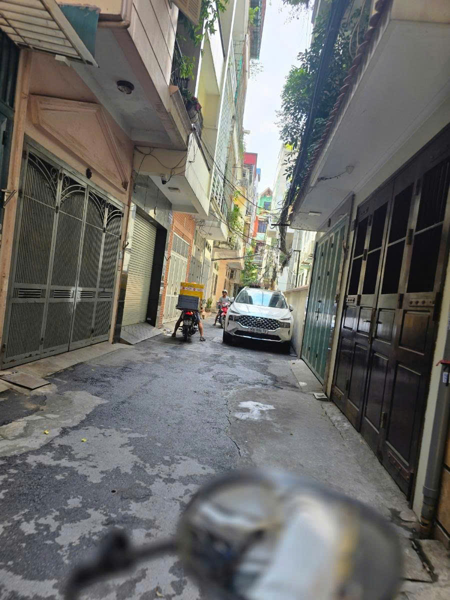 Bán nhà Lê Trọng Tấn 34m,ngõ ô tô, hơn 12 tỷ.