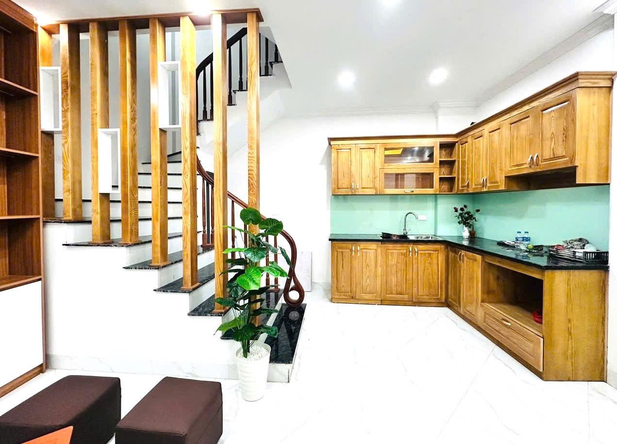 NGÕ Ô TÔ – NHÀ MỚI ĐẸP, TẶNG FULL NỘI THẤT – DÂN XÂY CỔ NHUẾ – TẦM TIỀN HIẾM