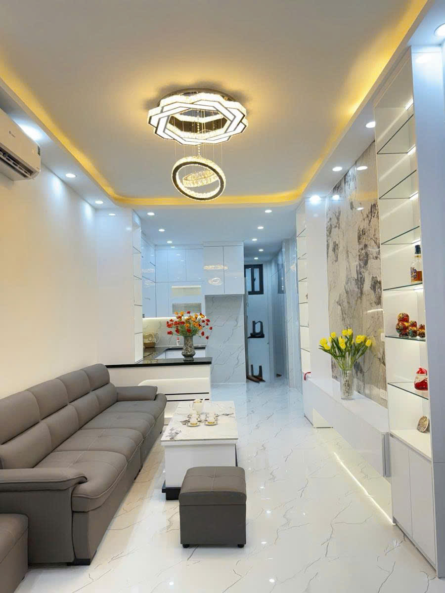 Bán Nhà Có Thang Máy Mặt Ngõ Hoàng Cầu - Nguyễn Phúc Lai 13,5 tỷ 5T x 45m, Sắp Mở Đường