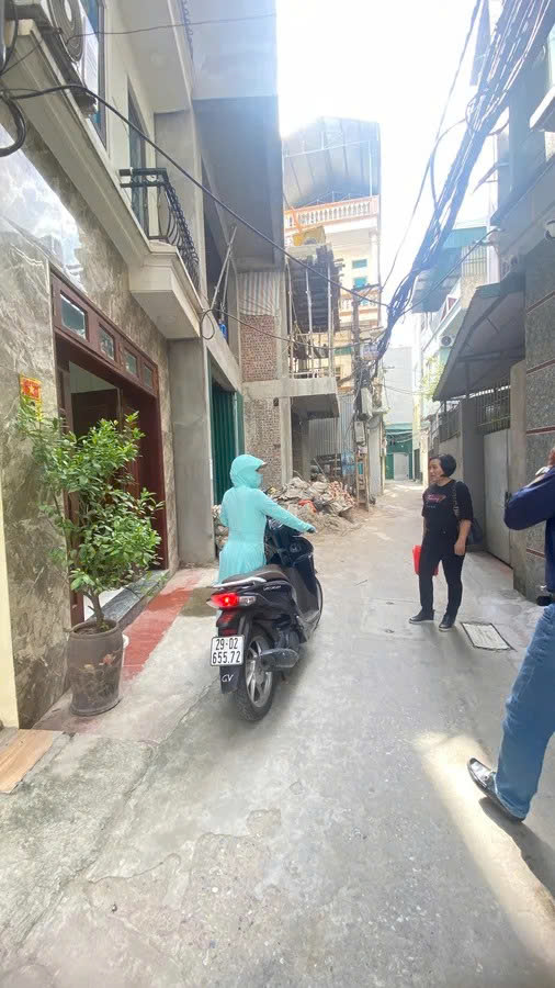 NHÀ ĐẸP MỚI Ô TÔ VÀO NHÀ Phố Trạm 30m2 X 5 tầng, 7.5 tỷ Long Biên.