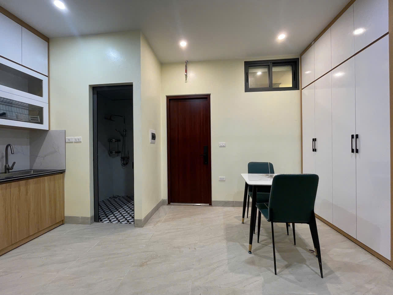 CHO THUÊ STUDIO FULL NỘI THẤT TẠI SỐ 1 TRẦN QUÝ KIÊN, PHƯỜNG DỊCH VỌNG, CẦU GIẤY, HÀ NỘI - VÀO Ở NGAY