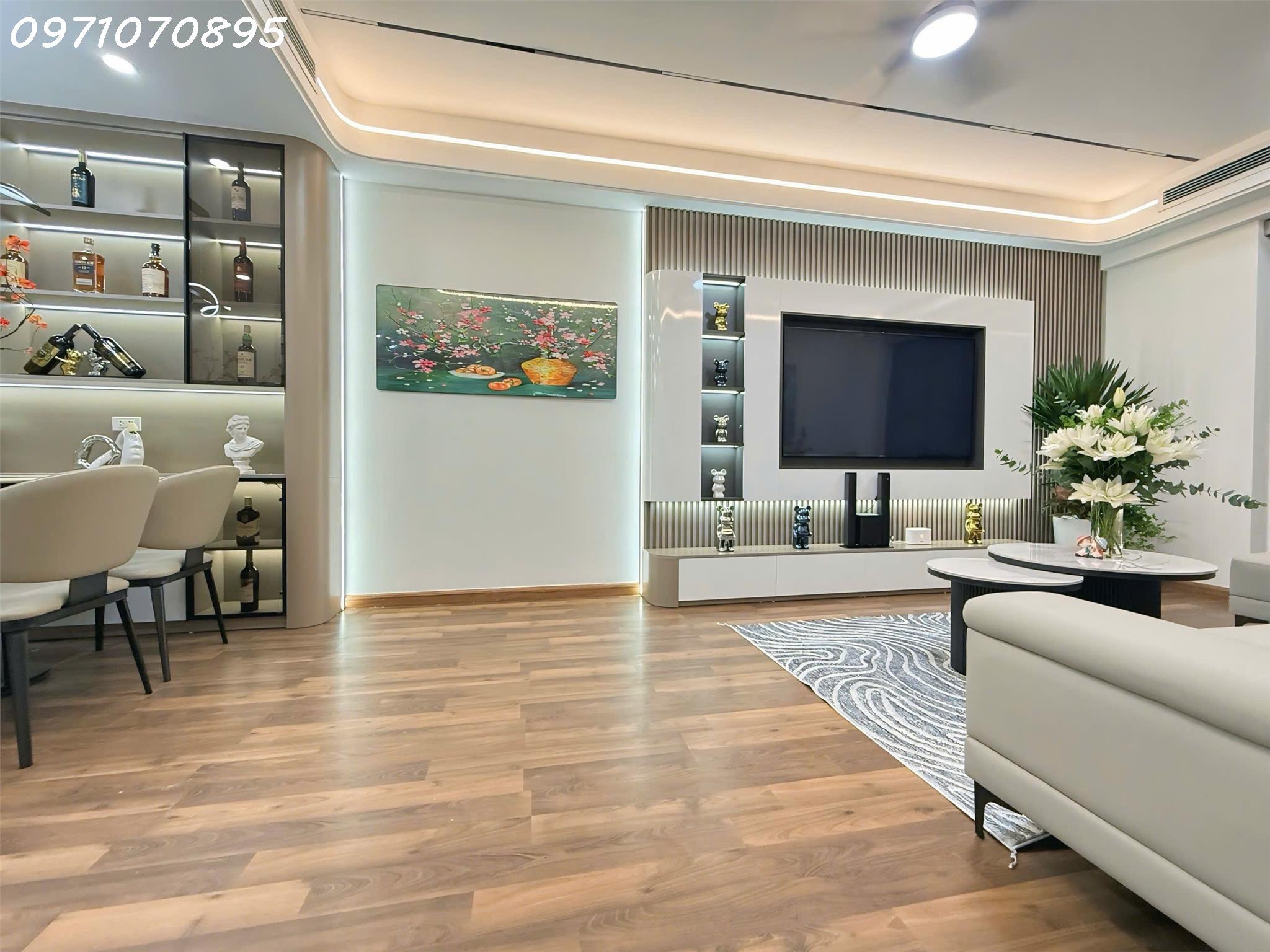 CĂN HỘ ĐẸP TẠI GOLDMARK CITY – TẦNG TRUNG R3 Chỉ 6 tỷ xxx – Có SỔ -sẵn slot oto.