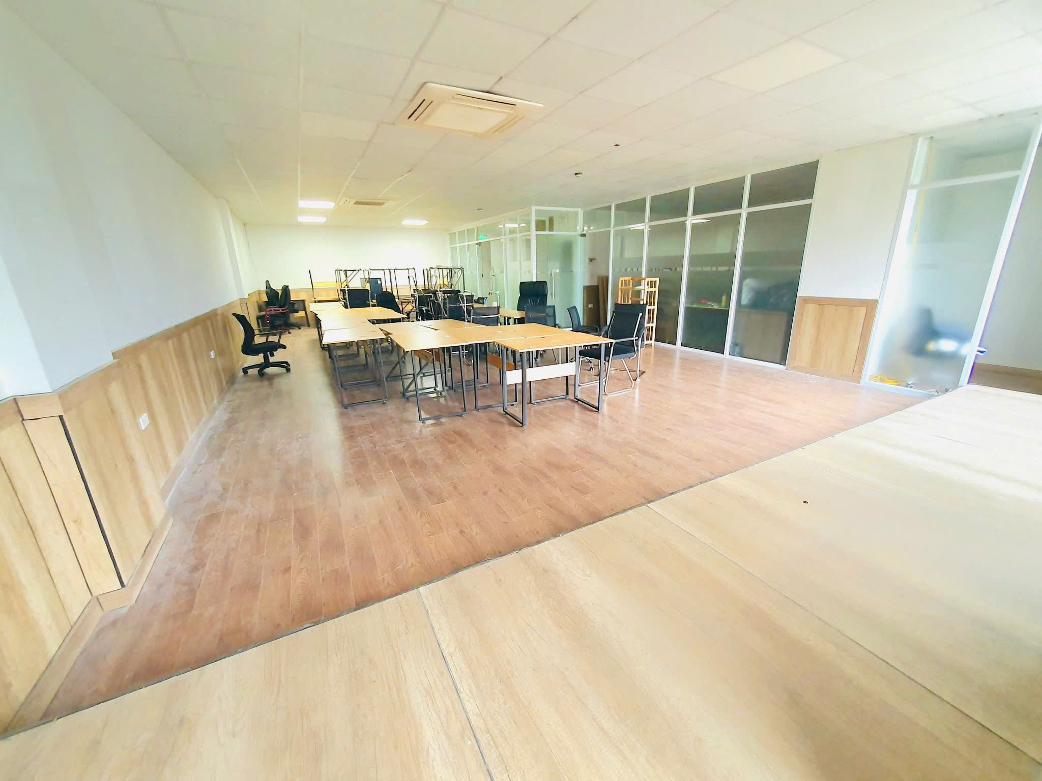 Hàng đẹp 7 tầng tại phố Yên Lãng Đống Đa 57m2 7 tầng