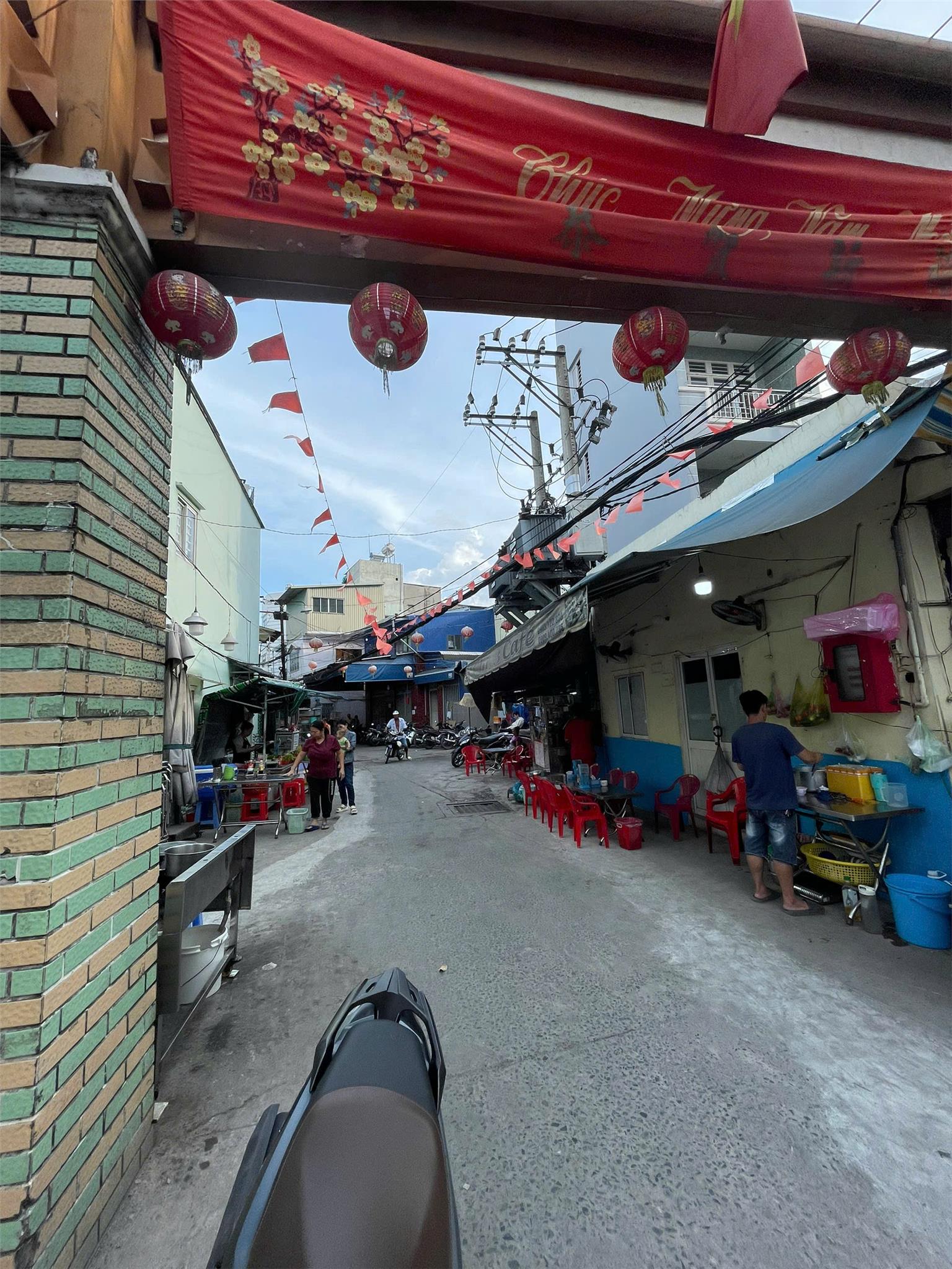 121. NHÀ HẺM 186 TÂN HÒA ĐÔNG, P14, Q6 – 2TỶ350