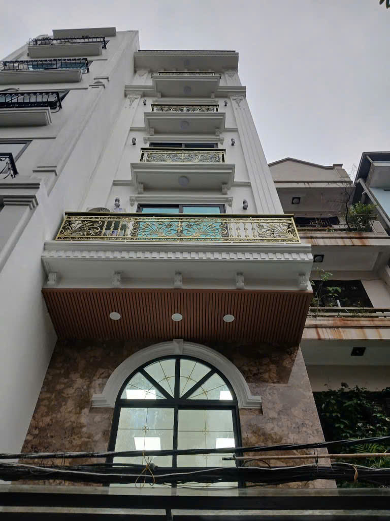 Bán nhà Giảng Võ, gần phố, oto, nhà mới 6T giá 15,5 tỷ