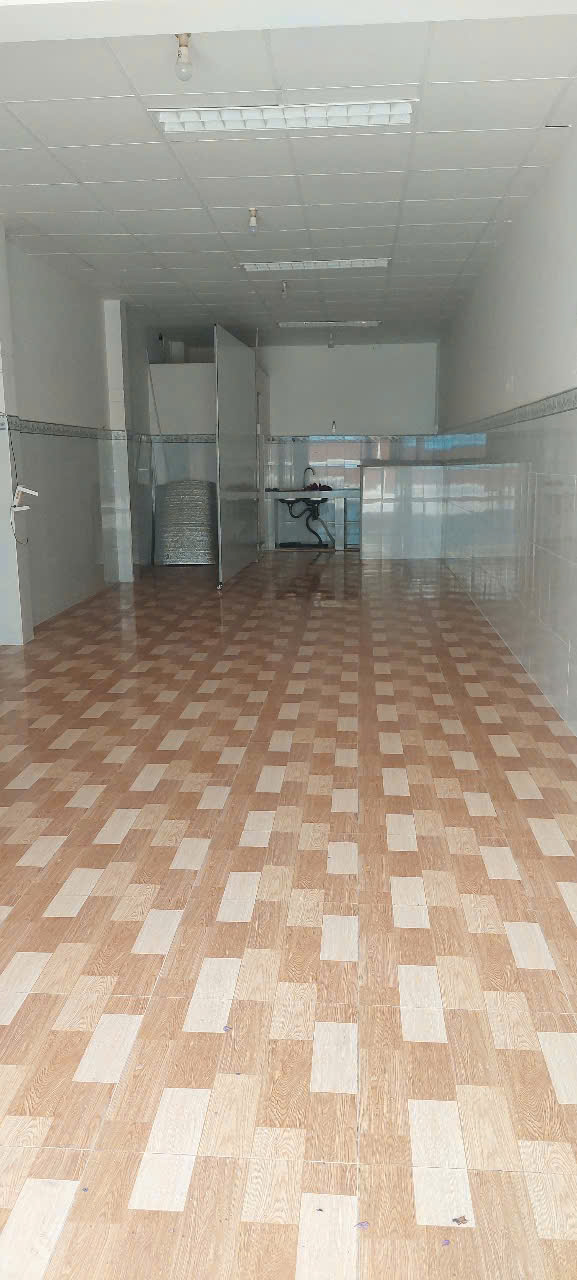 Cho thuê mặt bằng kinh doanh đường Nguyễn Thị Định sát bên KĐT Hưng Phú