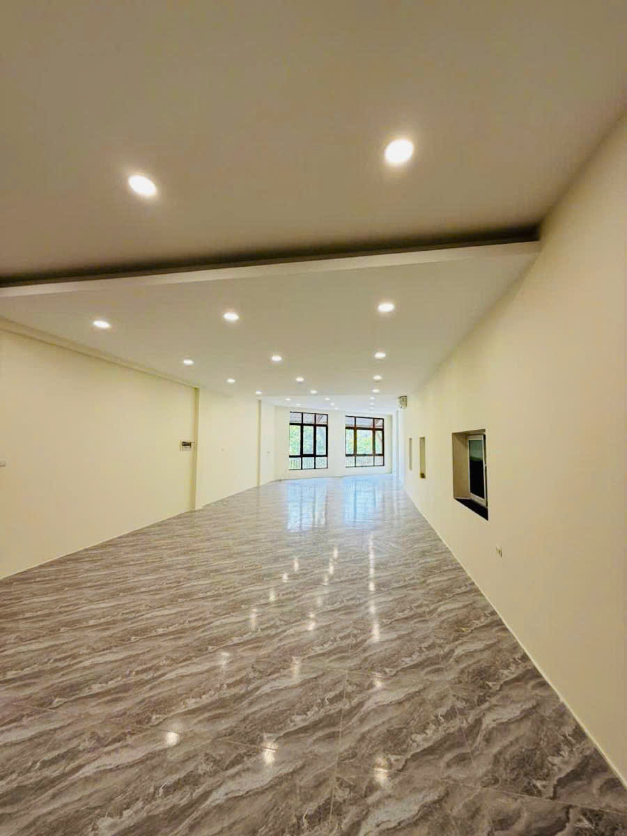 Mặt phố nhất Thái Hà 67m2 6 tầng mặt tiền 4.5m