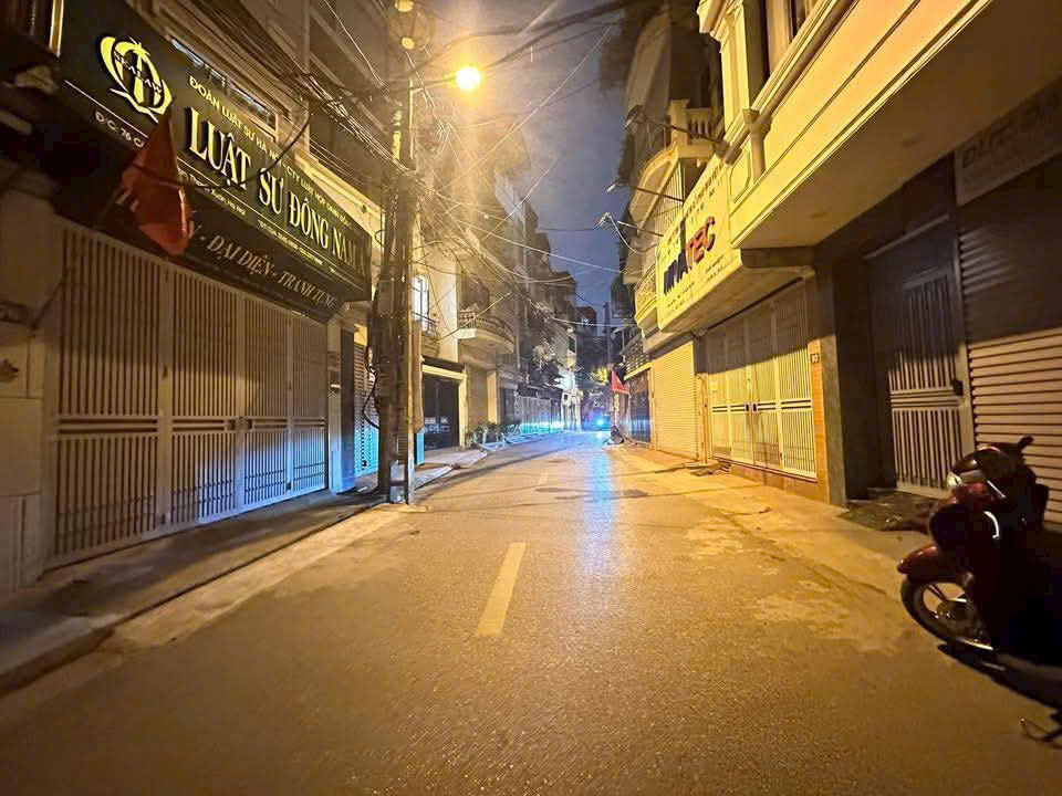 SIÊU NGON - MẶT PHỐ CÙ CHÍNH LAN- TRUNG TÂM QUẬN THANH XUÂN - KINH DOANH CỰC ĐỈNH - GIÁ ĐẦU TƯ CỰC NGON. VỚI DIỆN