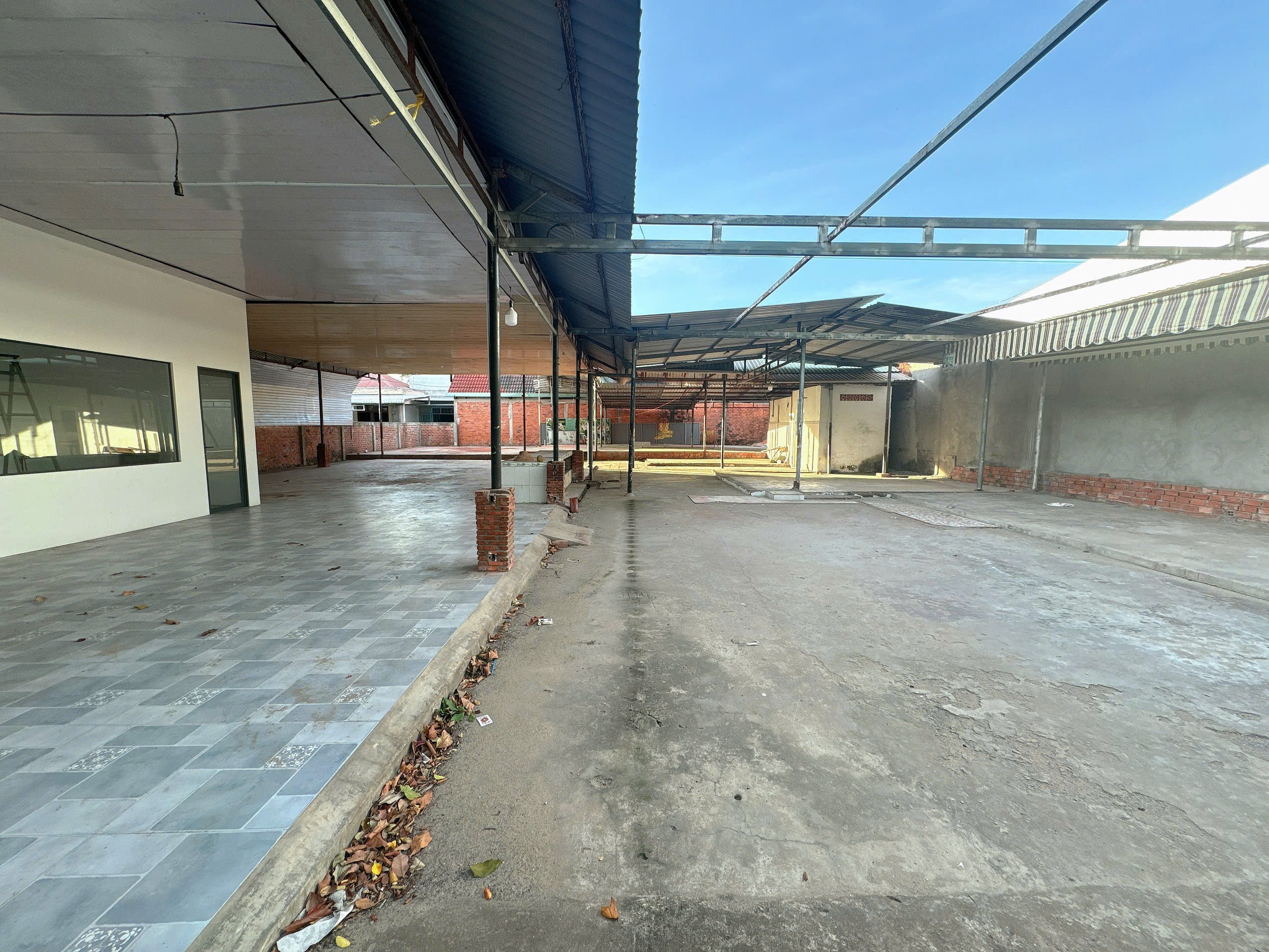 CHO THUÊ MẶT BẰNG 600m2 NGAY TRUNG TÂM TP BẾN TRE(cũ)